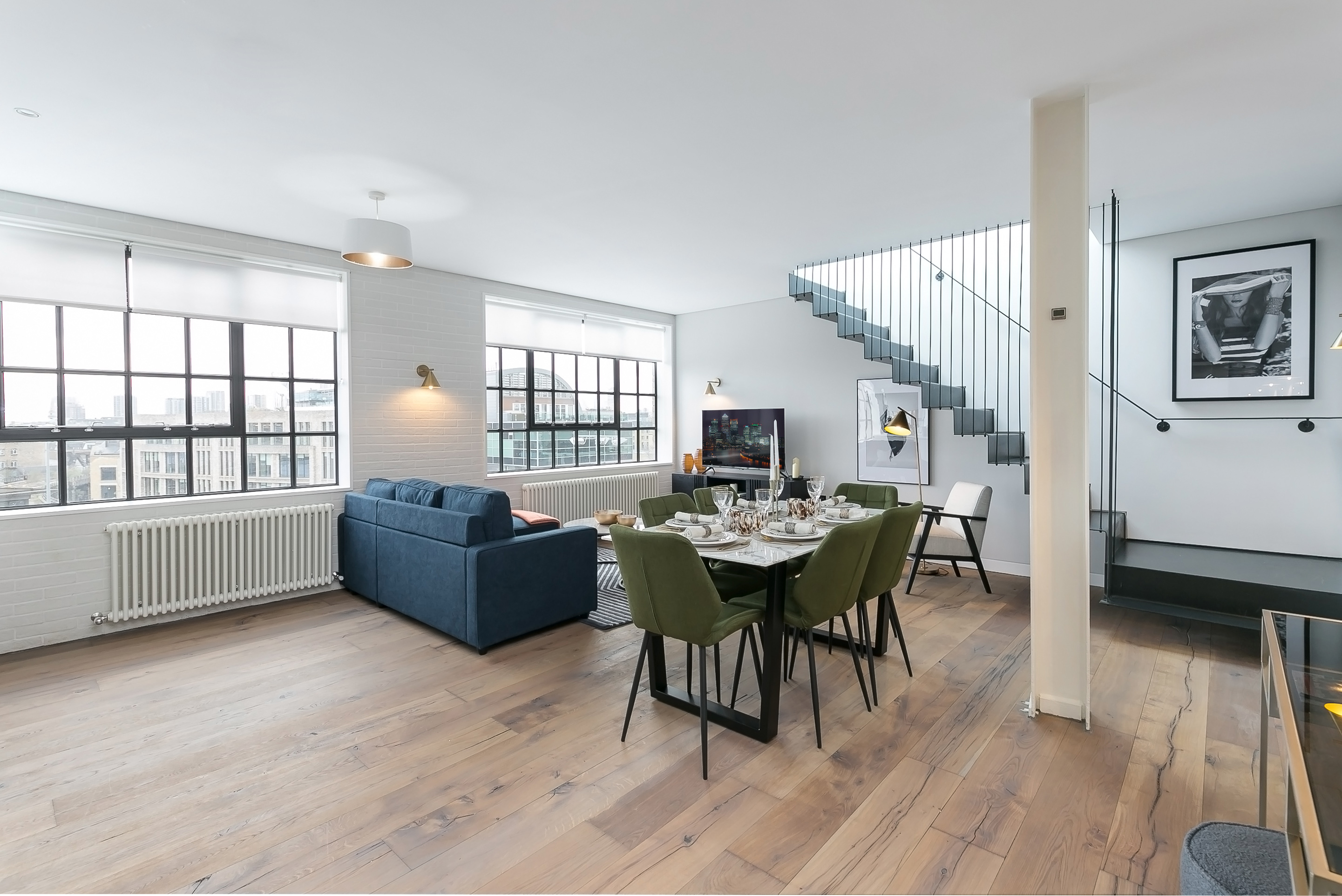 2 Bed Deluxe w/ Rooftop Terrace interior — photo 12 of 23