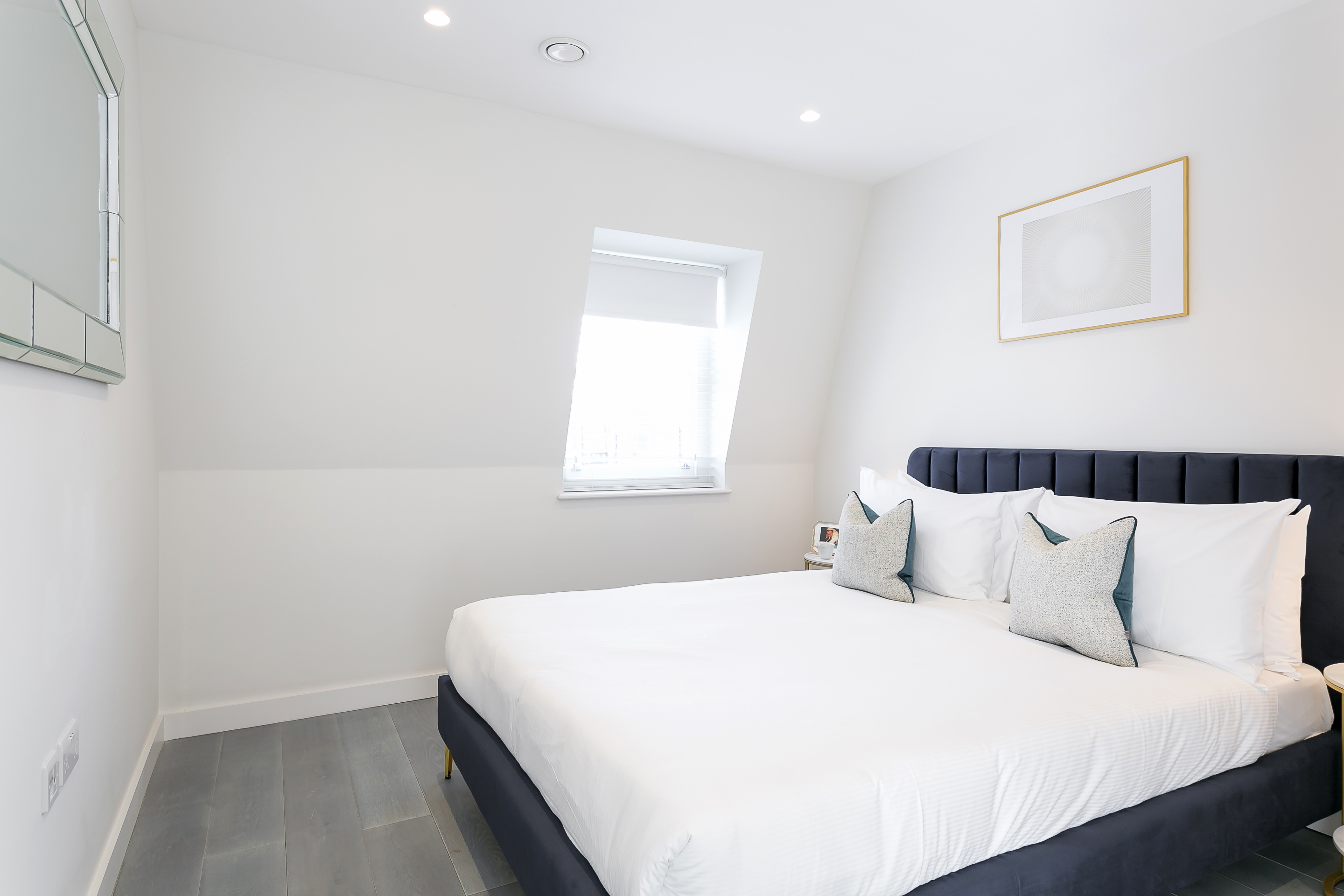 3 Bed Deluxe w/ Terrace interior — photo 18 of 25