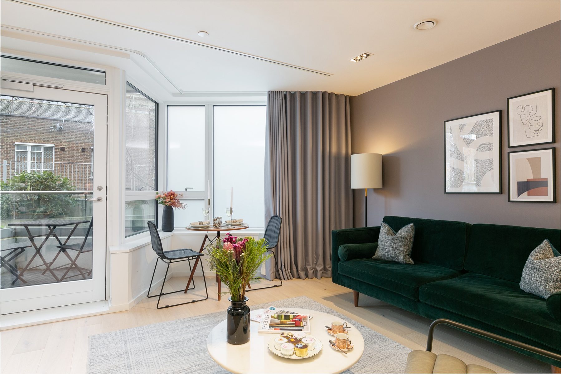 1 Bed Superior w/ Balcony interior — photo 3 of 20