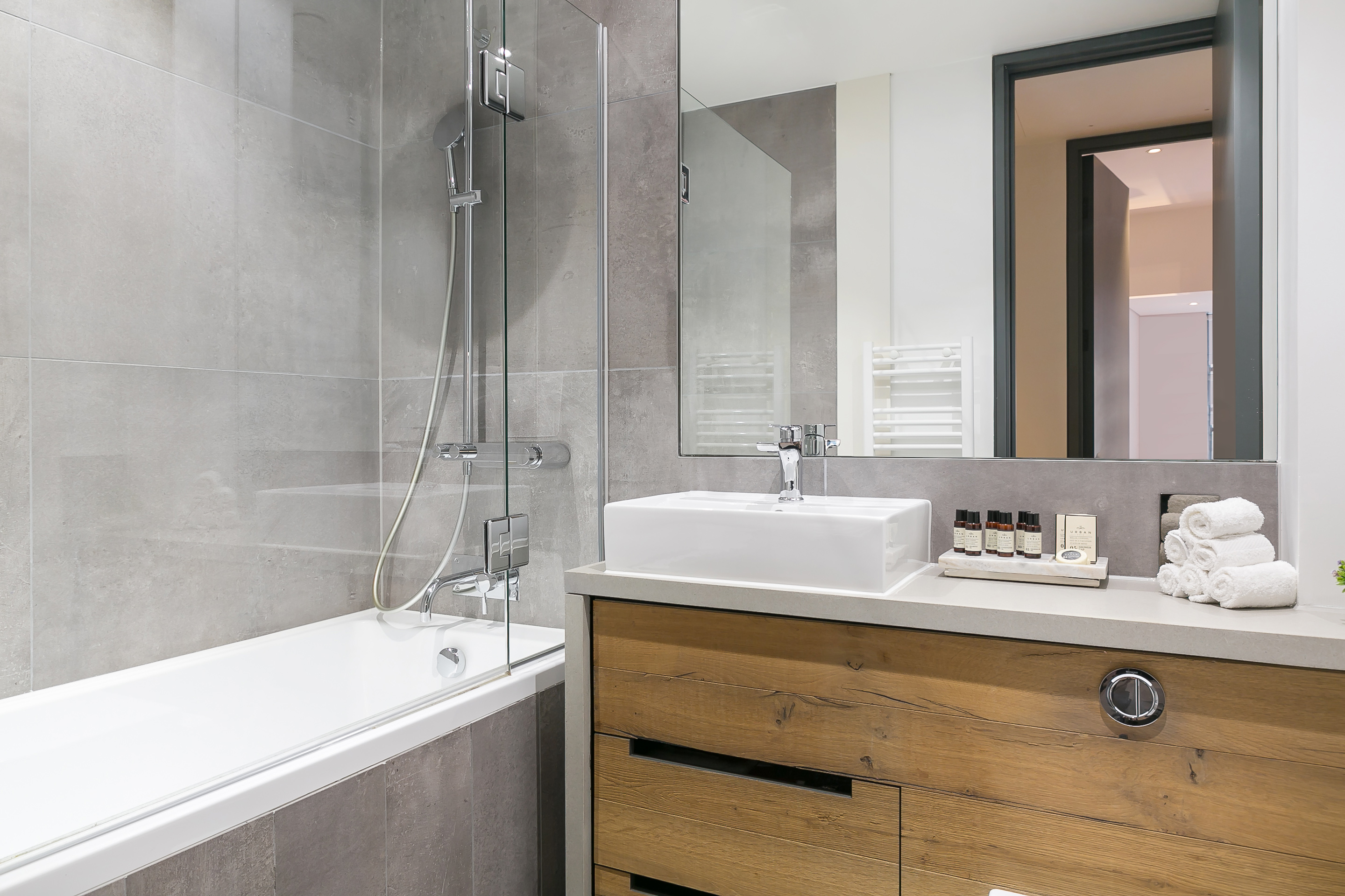 Urban Chic – Clink serviced apartments in Bankside — photo 2