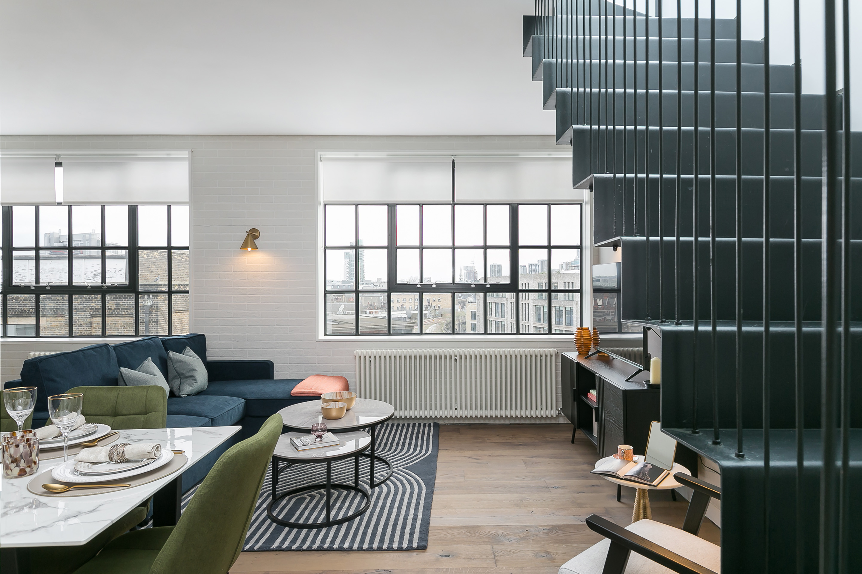 2 Bed Deluxe w/ Rooftop Terrace interior — photo 10 of 23