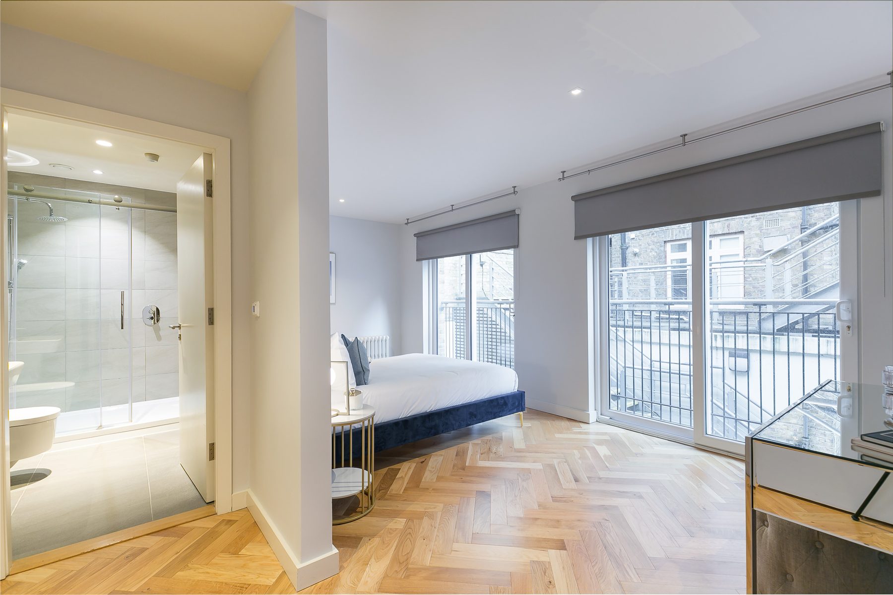 3 Bed interior — photo 15 of 31