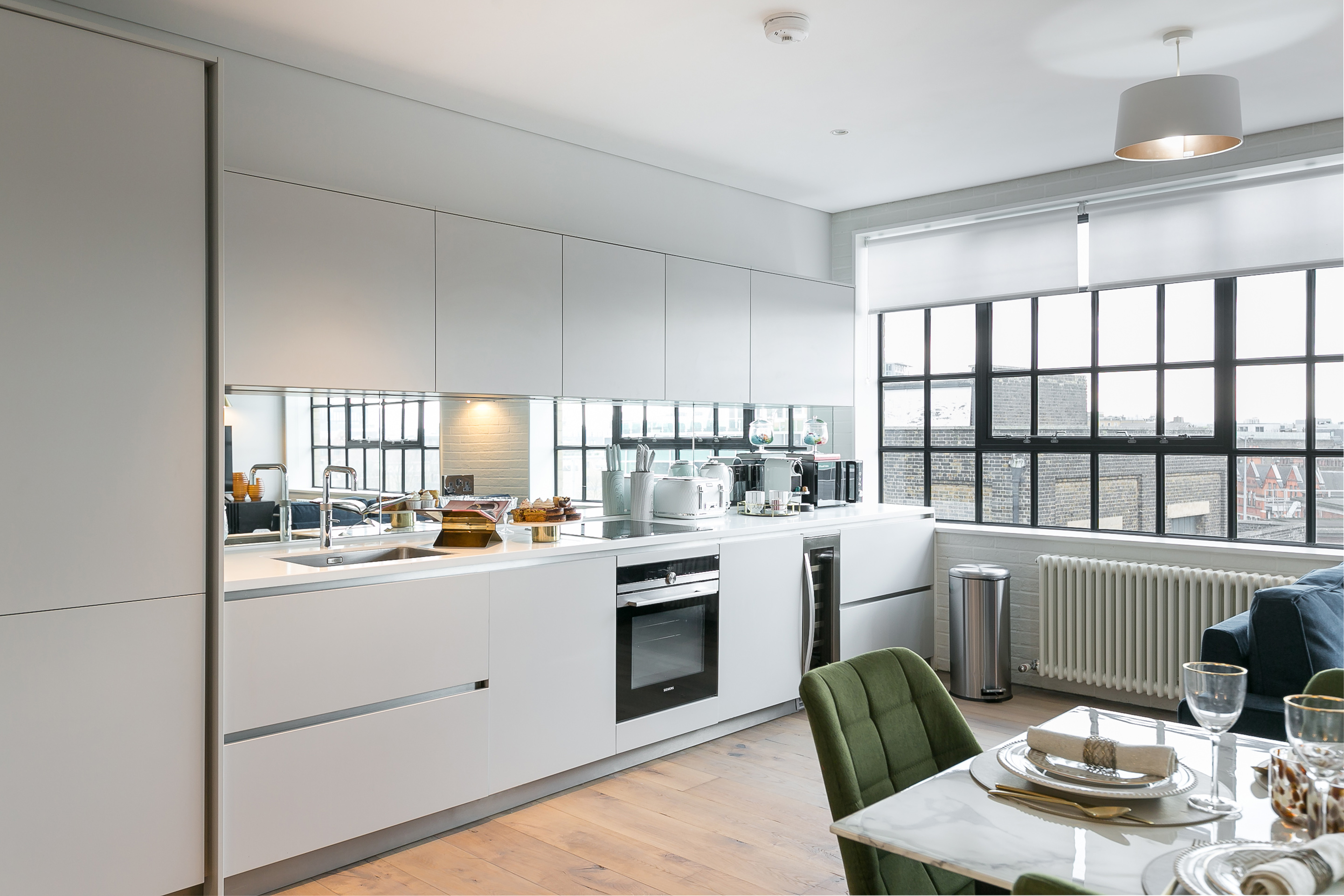 2 Bed Deluxe w/ Rooftop Terrace interior — photo 22 of 23
